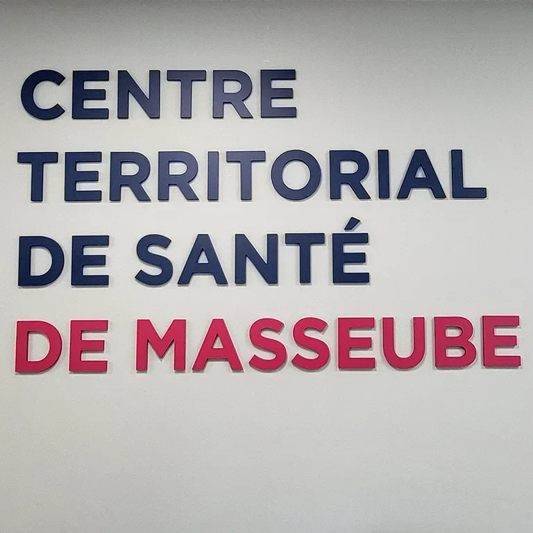 Bienvenue au Centre Territorial de Santé (CTS) de Masseube. Médecins et soignants, contactez-nous pour venir pratiquer dans ces locaux flambant neuf déjà tout équipés.